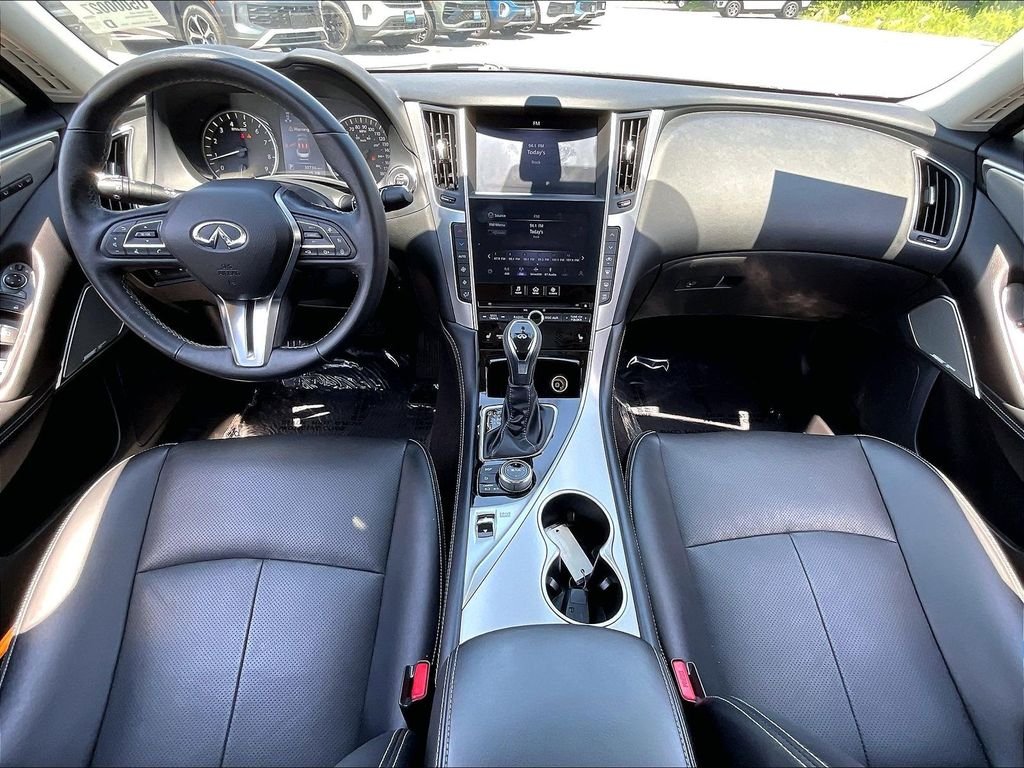 Used 2024 Black Obsidian INFINITI LUXE image 20