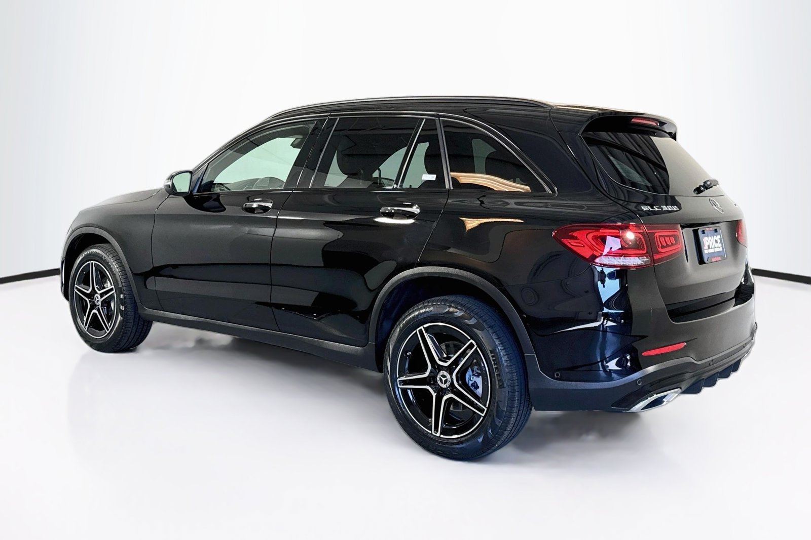 Certified Used 2022 Black Mercedes-Benz GLC 300 image 7