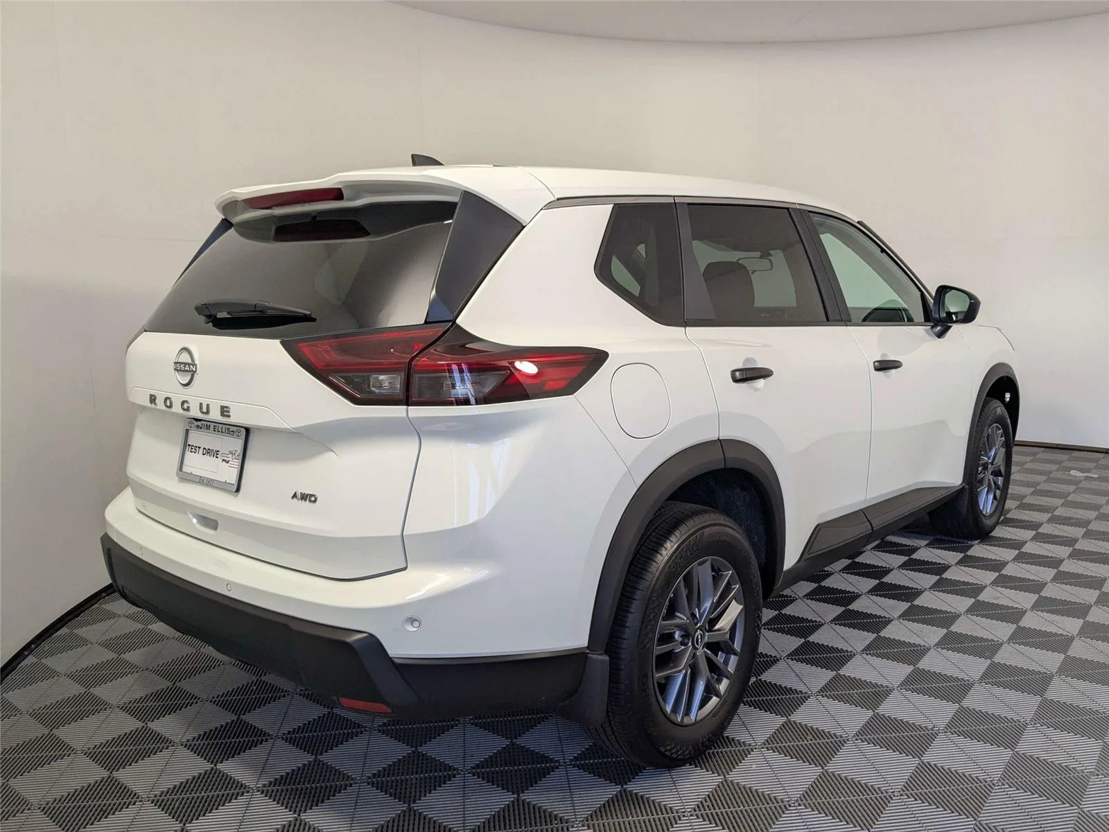 2026 Nissan Rogue S - Photo 6
