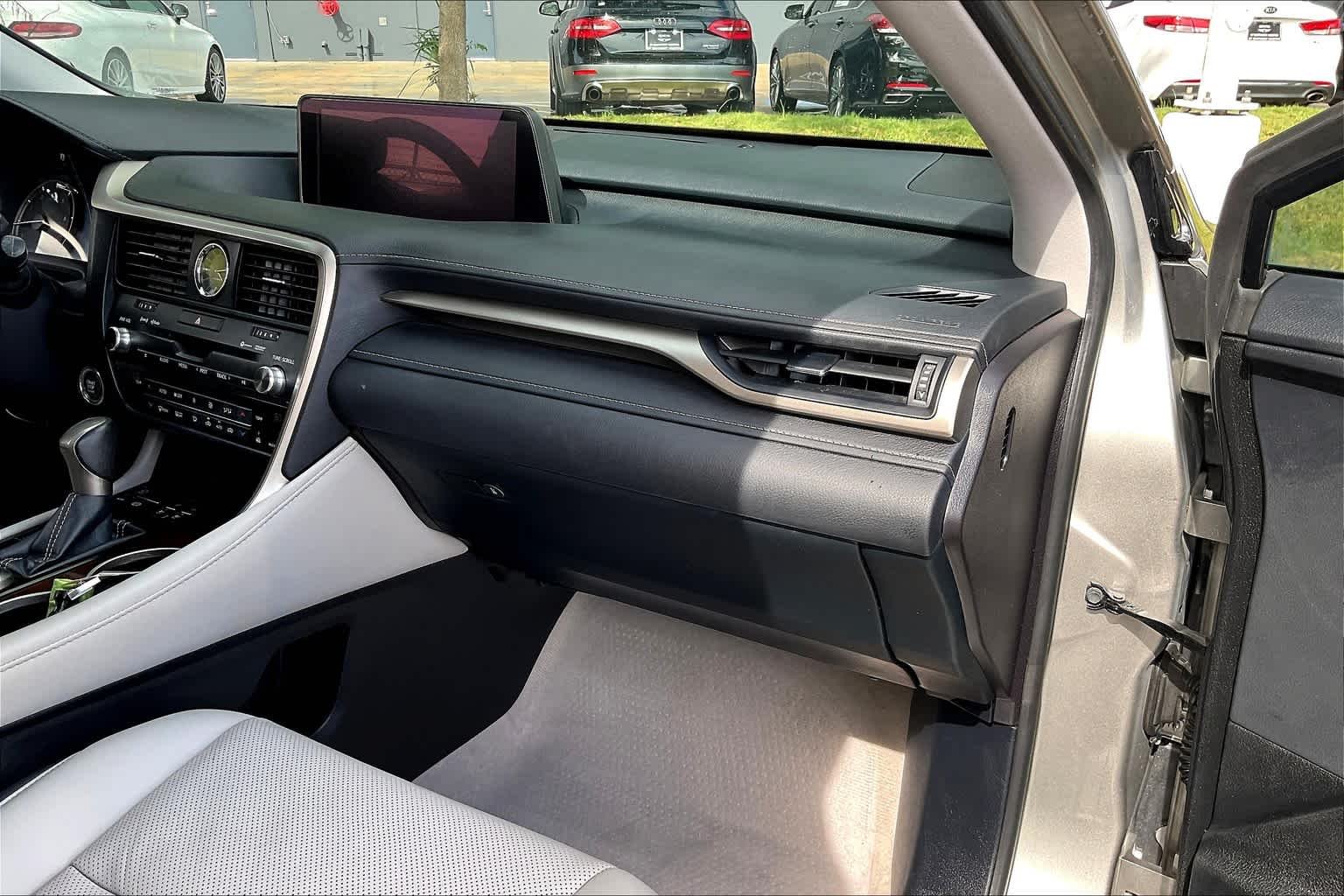 Used 2017 Atomic Silver Lexus  image 18