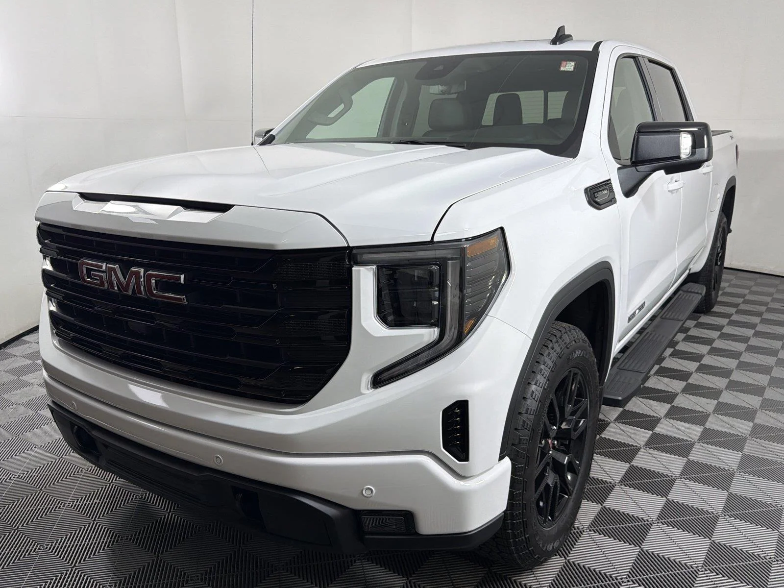 New 2026 Summit White GMC Elevation image 3