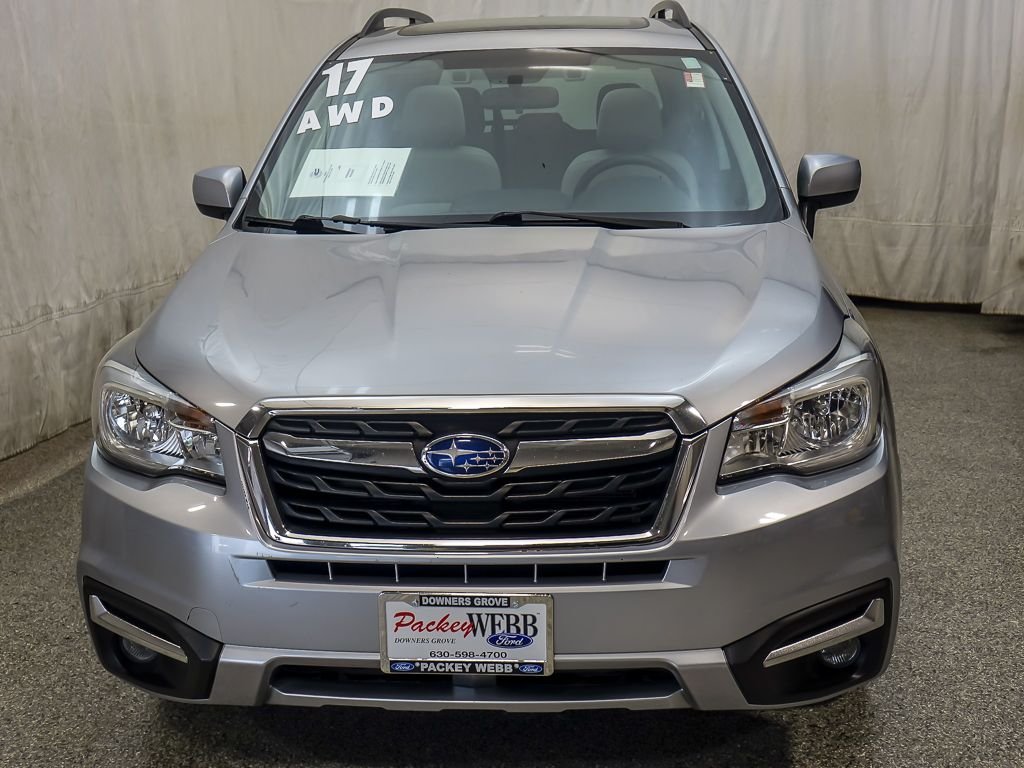 Certified Used 2017 Ice Silver Metallic Subaru 2.5i Premium image 5