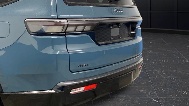 New 2026 Steel Blue Exterior Paint Jeep Limited Altitude image 49