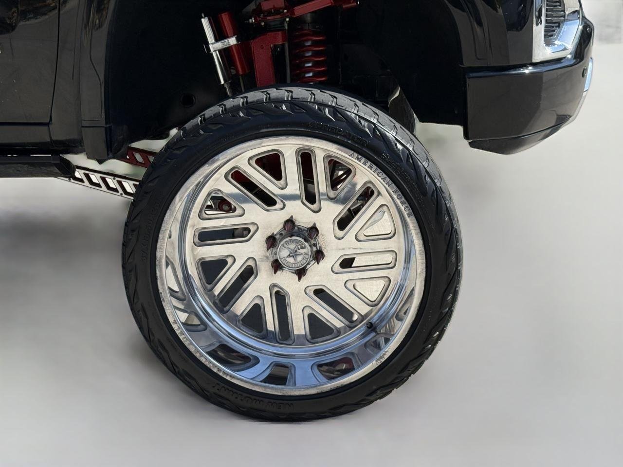 Used 2019 Onyx Black GMC Denali image 41