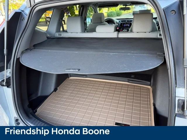 Used 2018 Silver Honda EX image 35