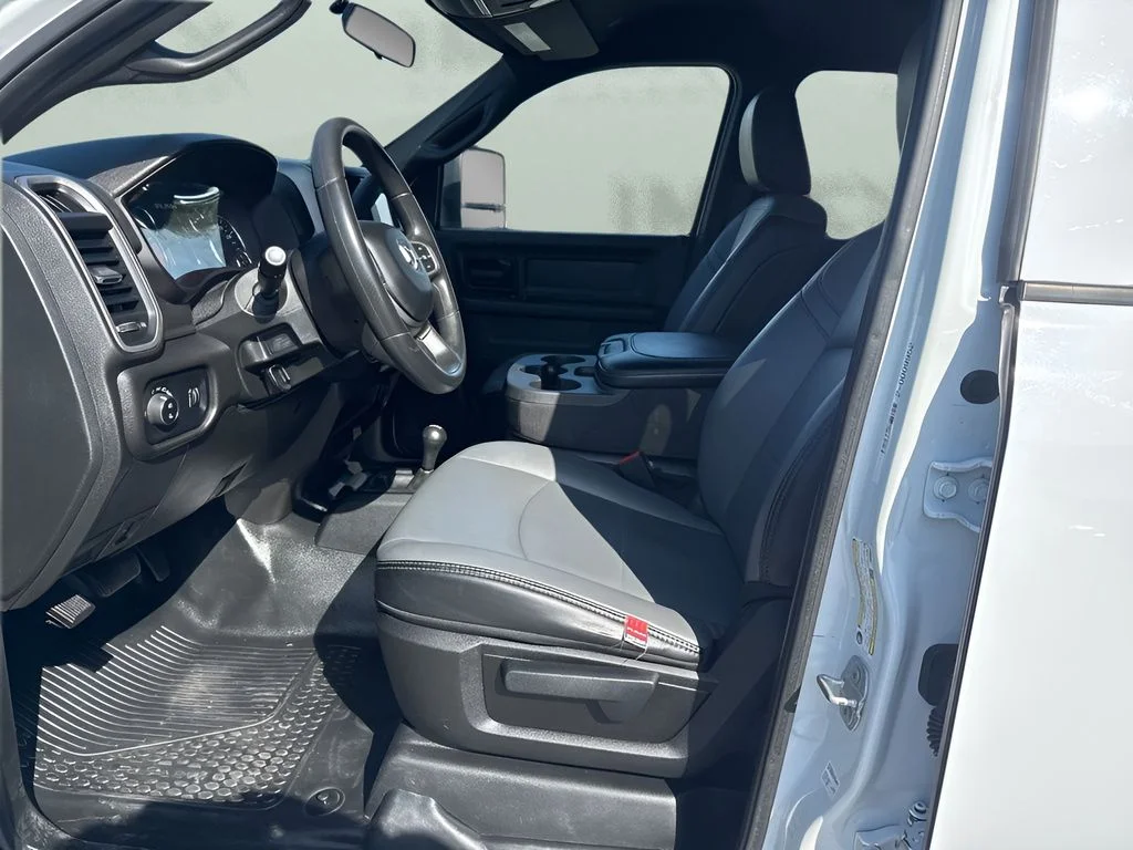 Used 2023 White Ram Tradesman image 9