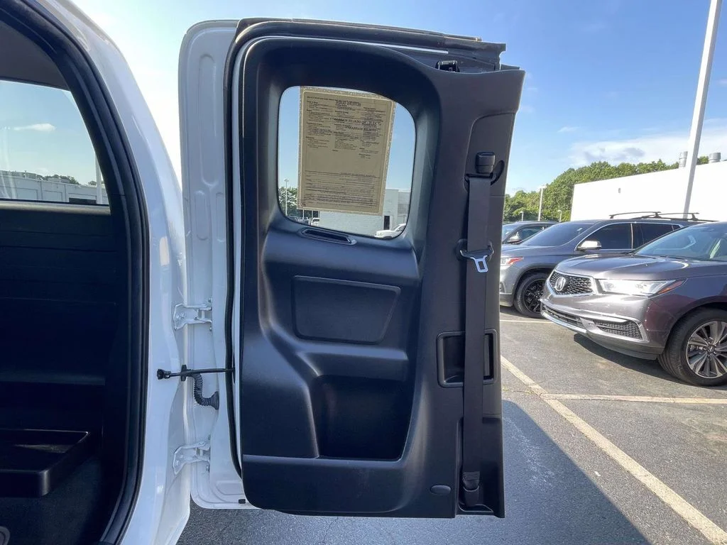 Certified Used 2022 White Toyota SR image 14