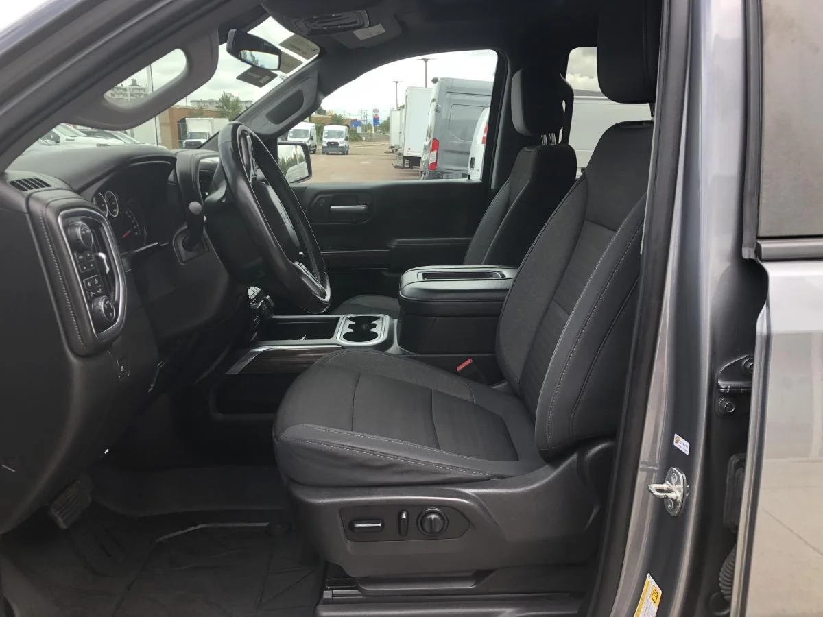 Used 2020 Grey Chevrolet 4WD Crew Cab 147" RST image 12