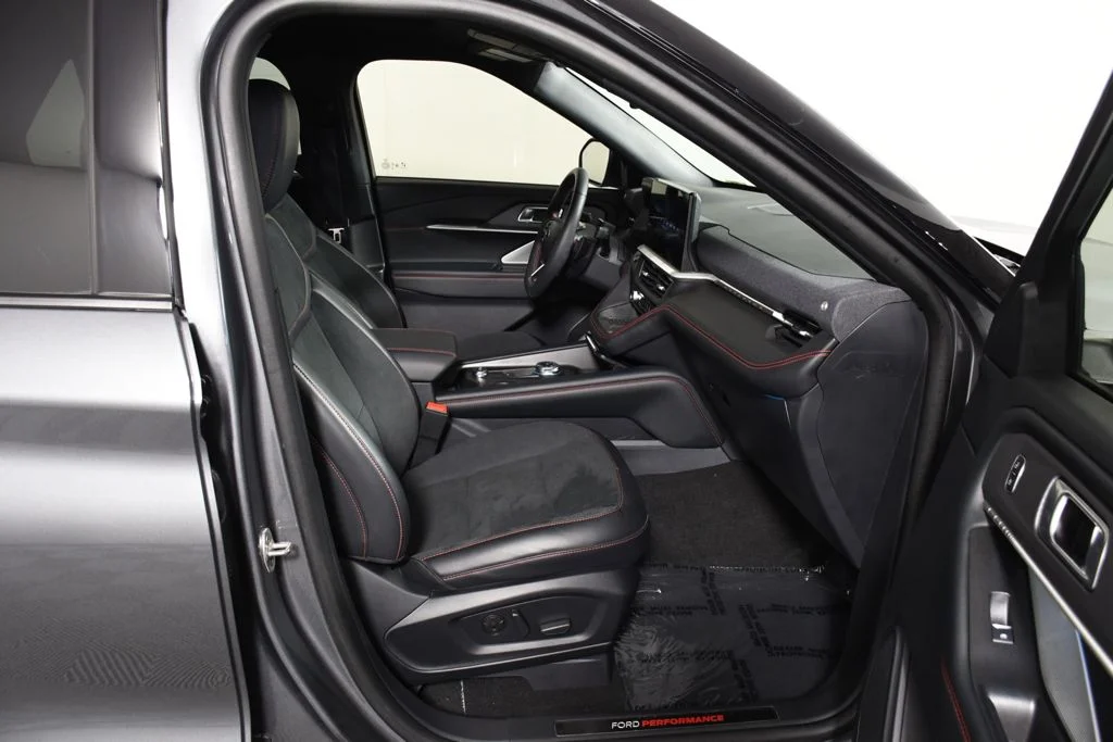 Used 2025 Carbonized Gray Metallic Ford ST image 9