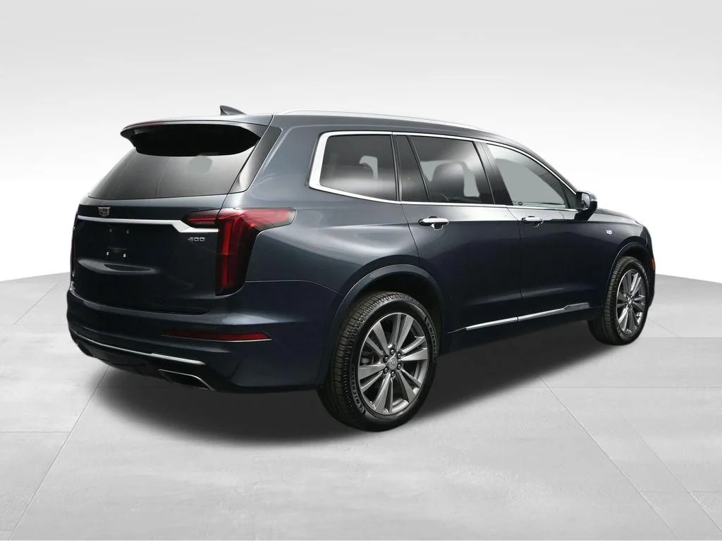Used 2020 Gray Cadillac Premium Luxury image 5