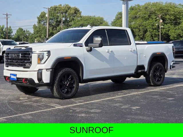 Used 2025 Summit White GMC AT4 image 4