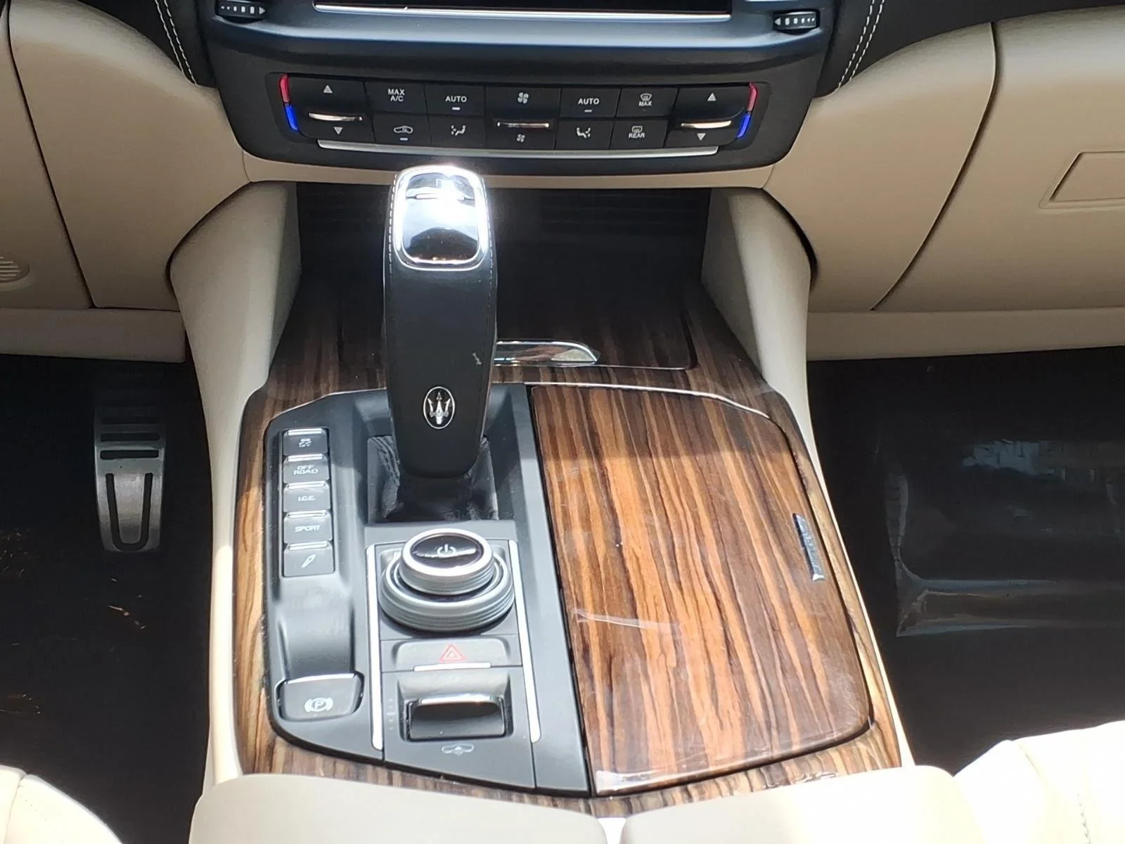 Used 2022 Bianco Maserati GT image 18
