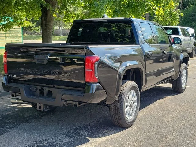New 2026 Black Toyota SR5 image 4