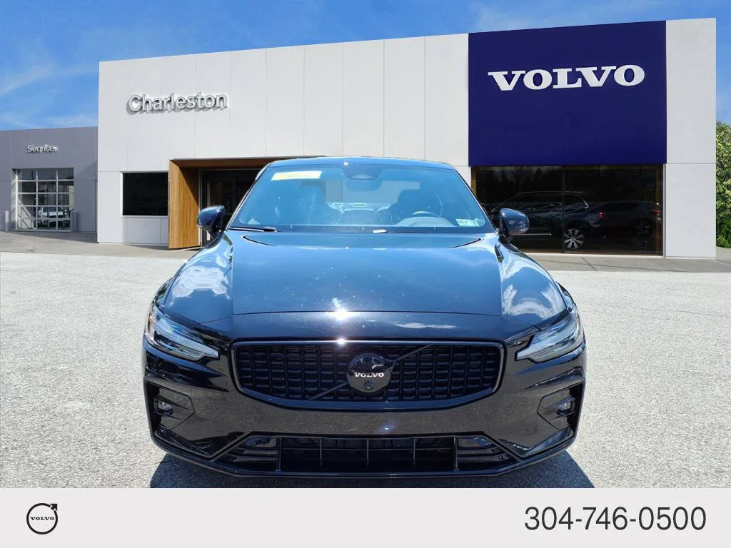 Certified Used 2024 Onyx Black Volvo Plus Black Edition image 8