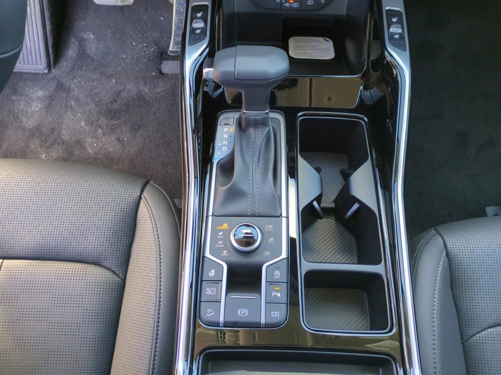 New 2026 Ivory Silver Kia X-Line SX AWD image 22