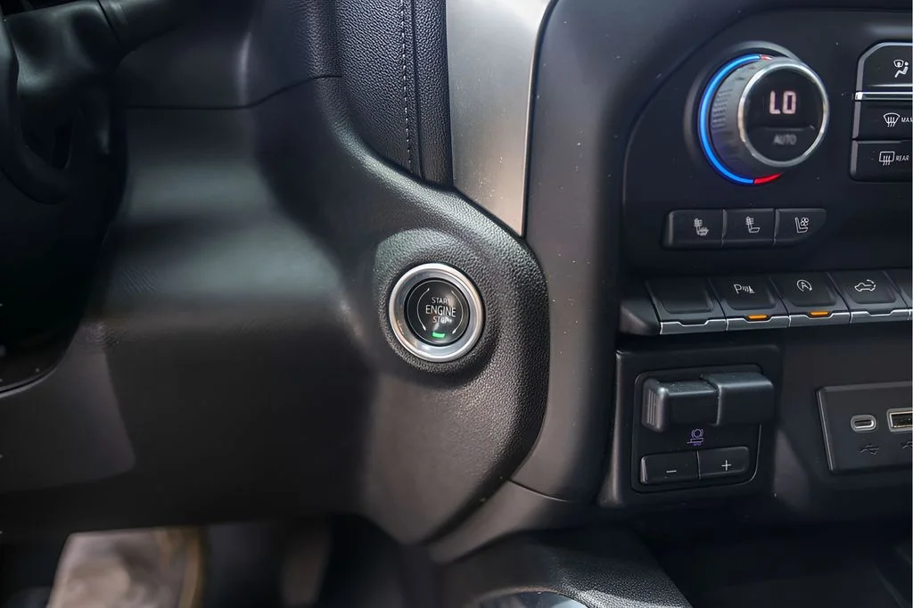 Used 2019 Brown Chevrolet LTZ image 21