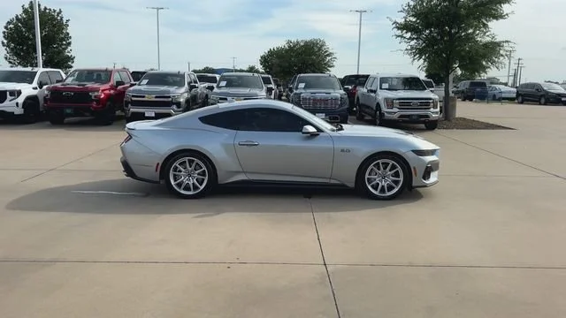 Used 2025 Silver Ford GT Premium Fastback image 9