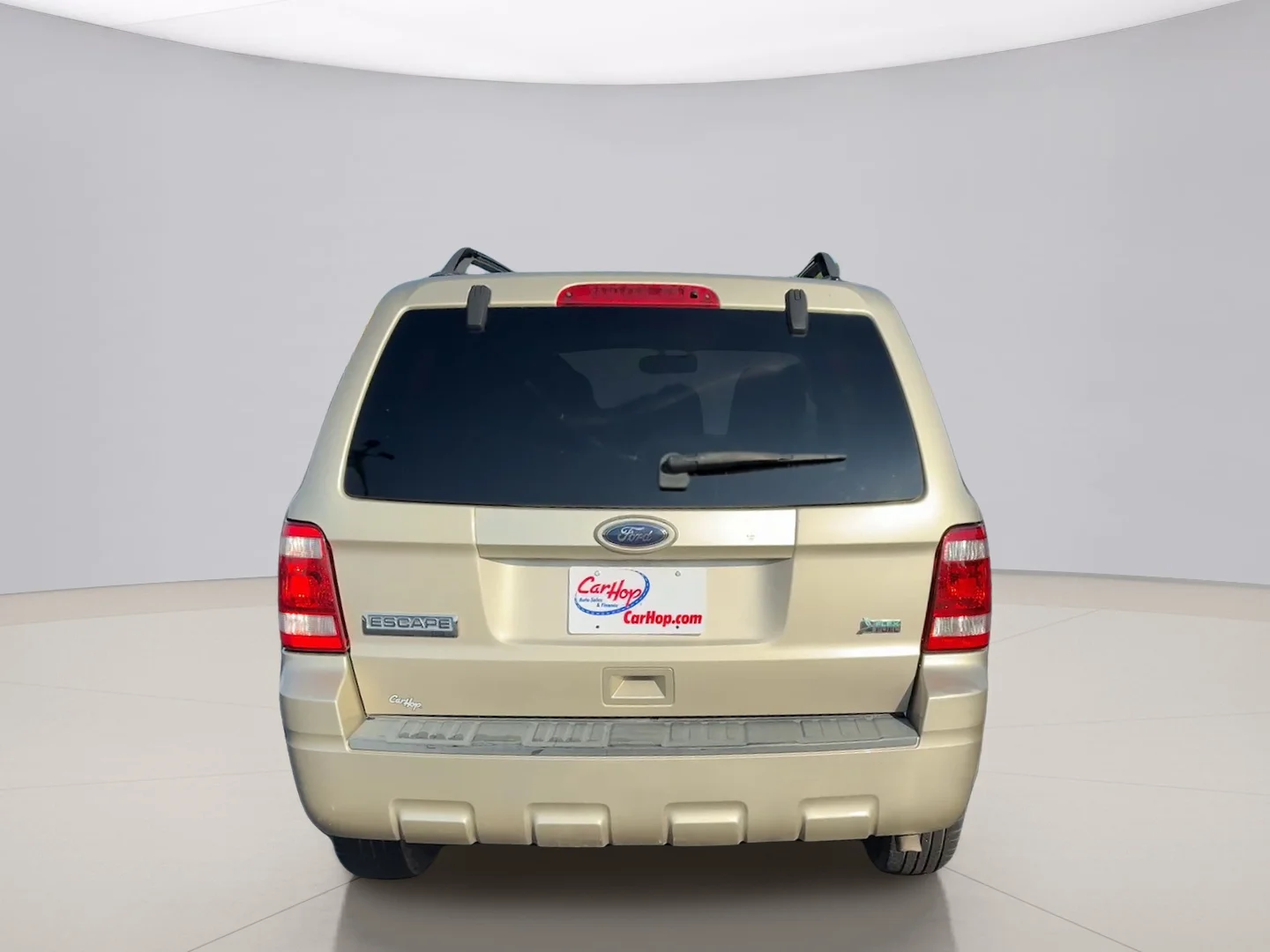 Used 2010 Gold Ford XLT image 4