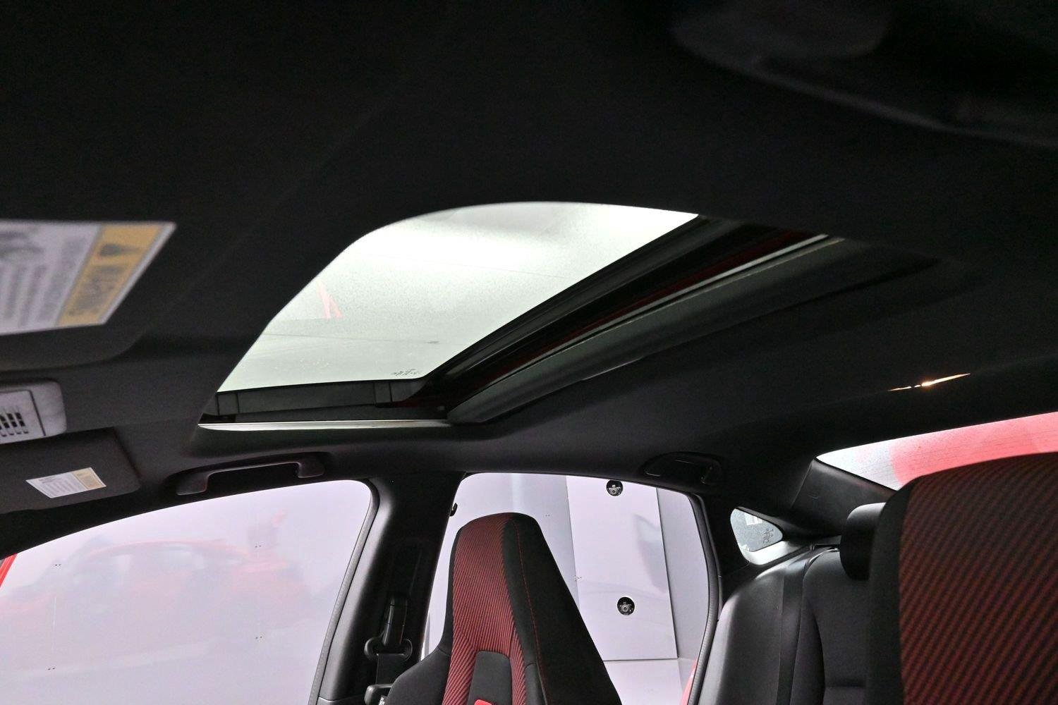Used 2020 Rallye Red Honda SI image 26