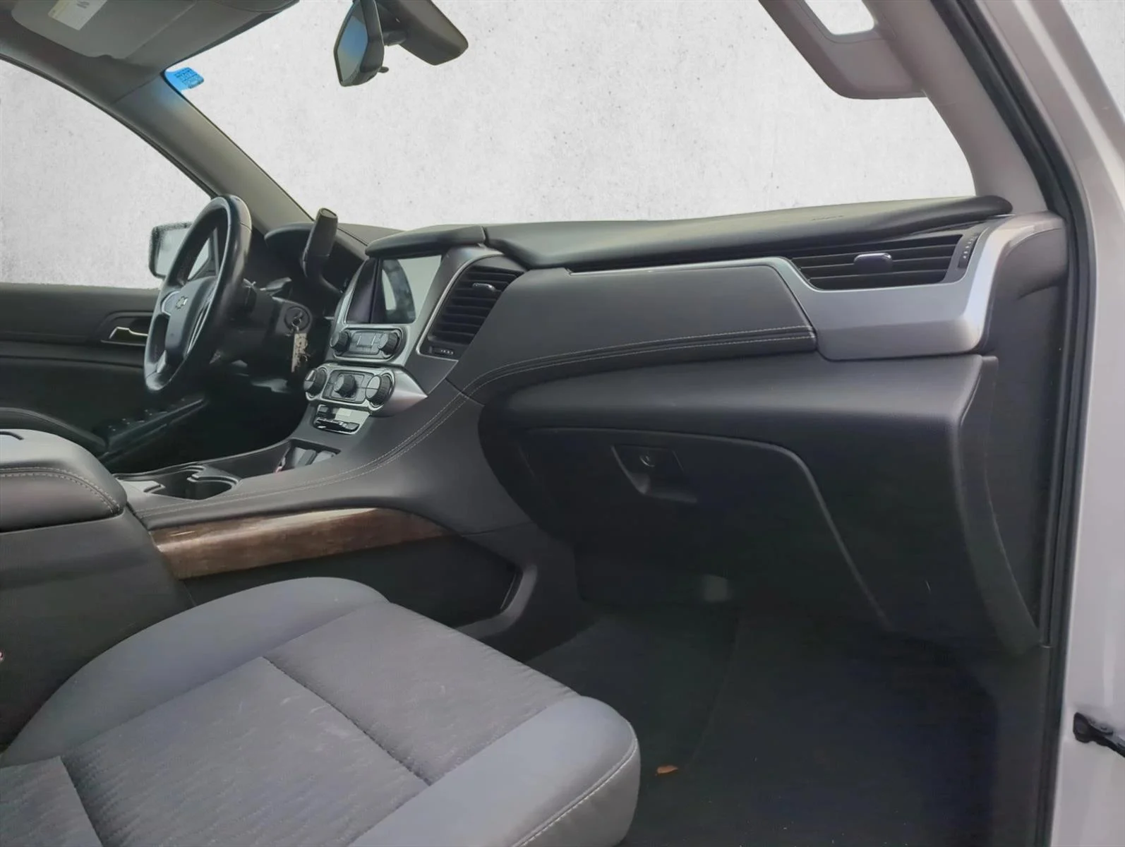 Used 2019 Silver Ice Metallic Chevrolet LS image 25