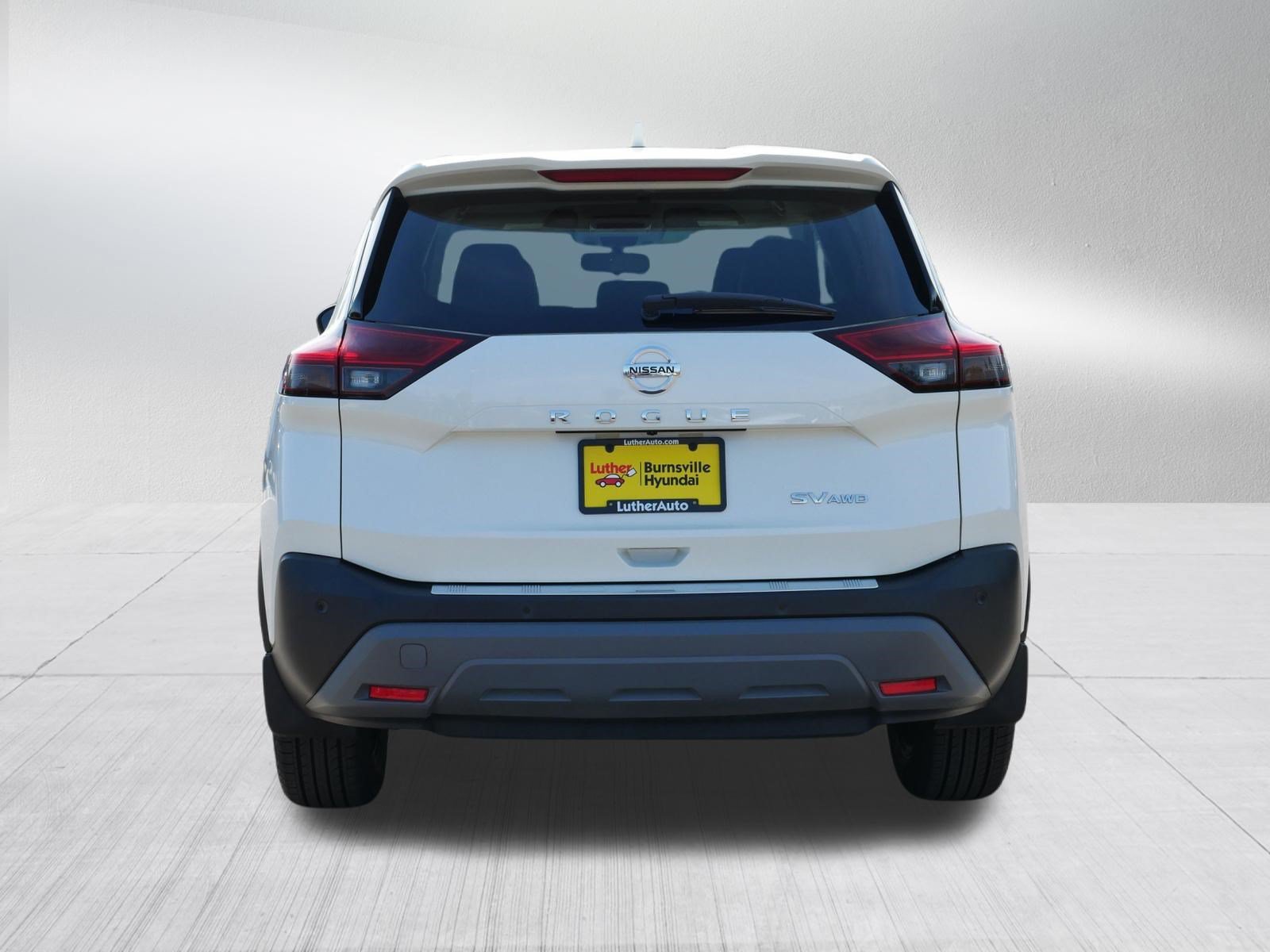 2021 Nissan Rogue SV - Photo 6