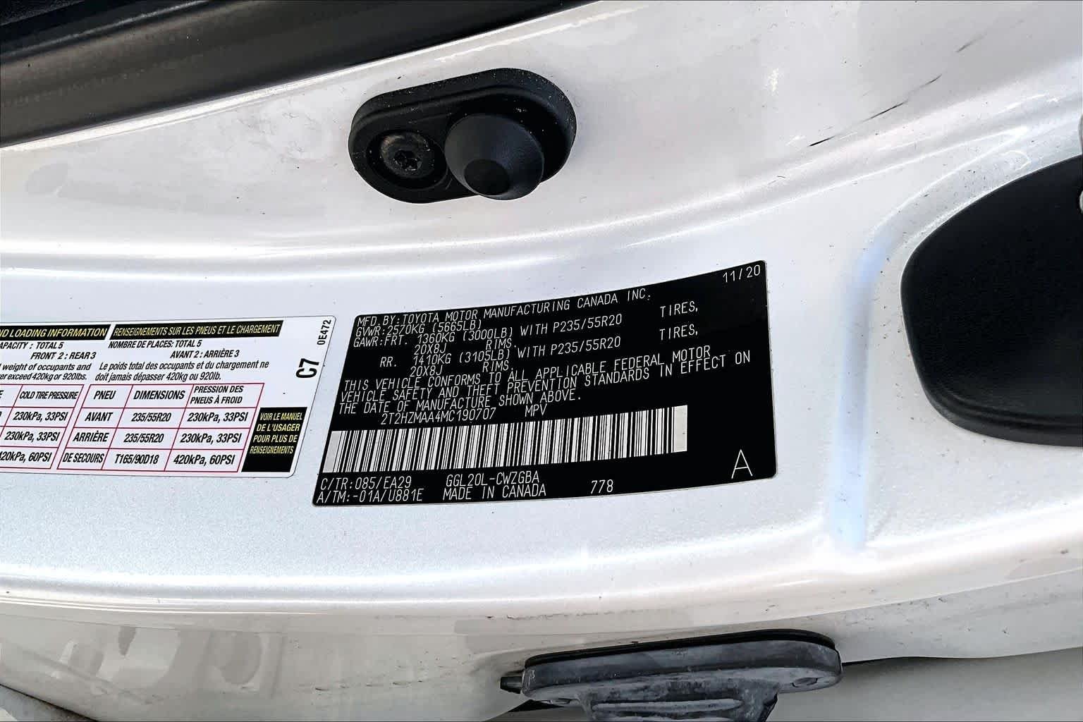 Used 2021 Eminent White Pearl Lexus  image 35