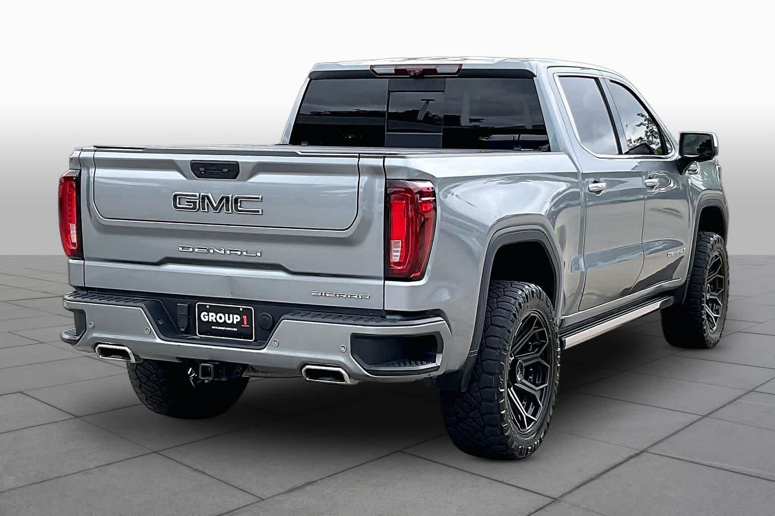Used 2023 Sterling Metallic GMC Denali Ultimate image 13