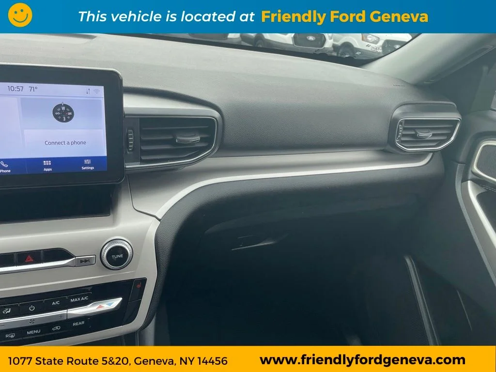 Used 2023 Green Metallic Ford XLT image 25