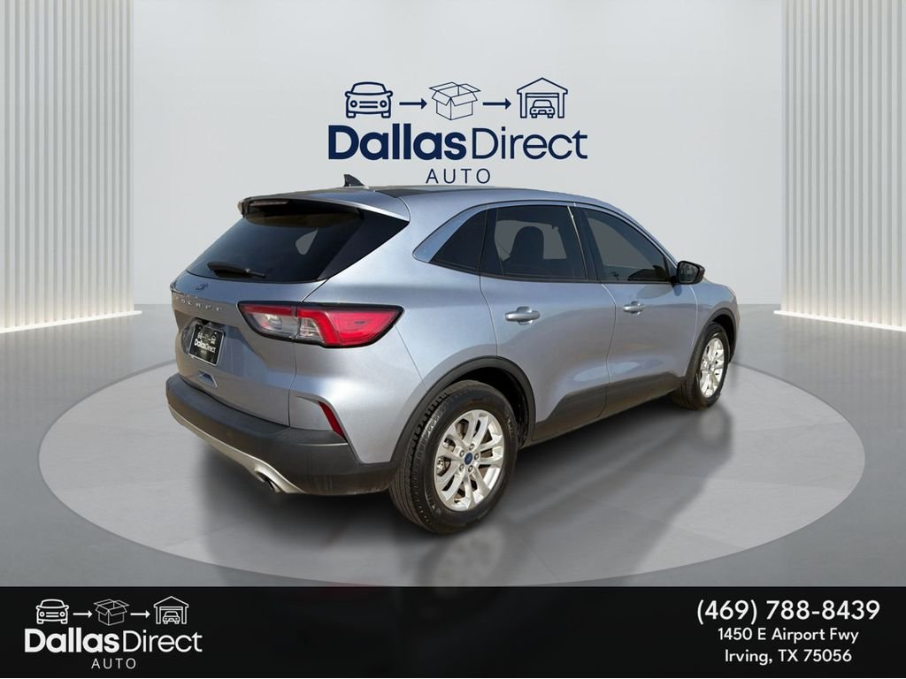 Used 2022 Iced Blue Silver Metallic Ford SE image 6