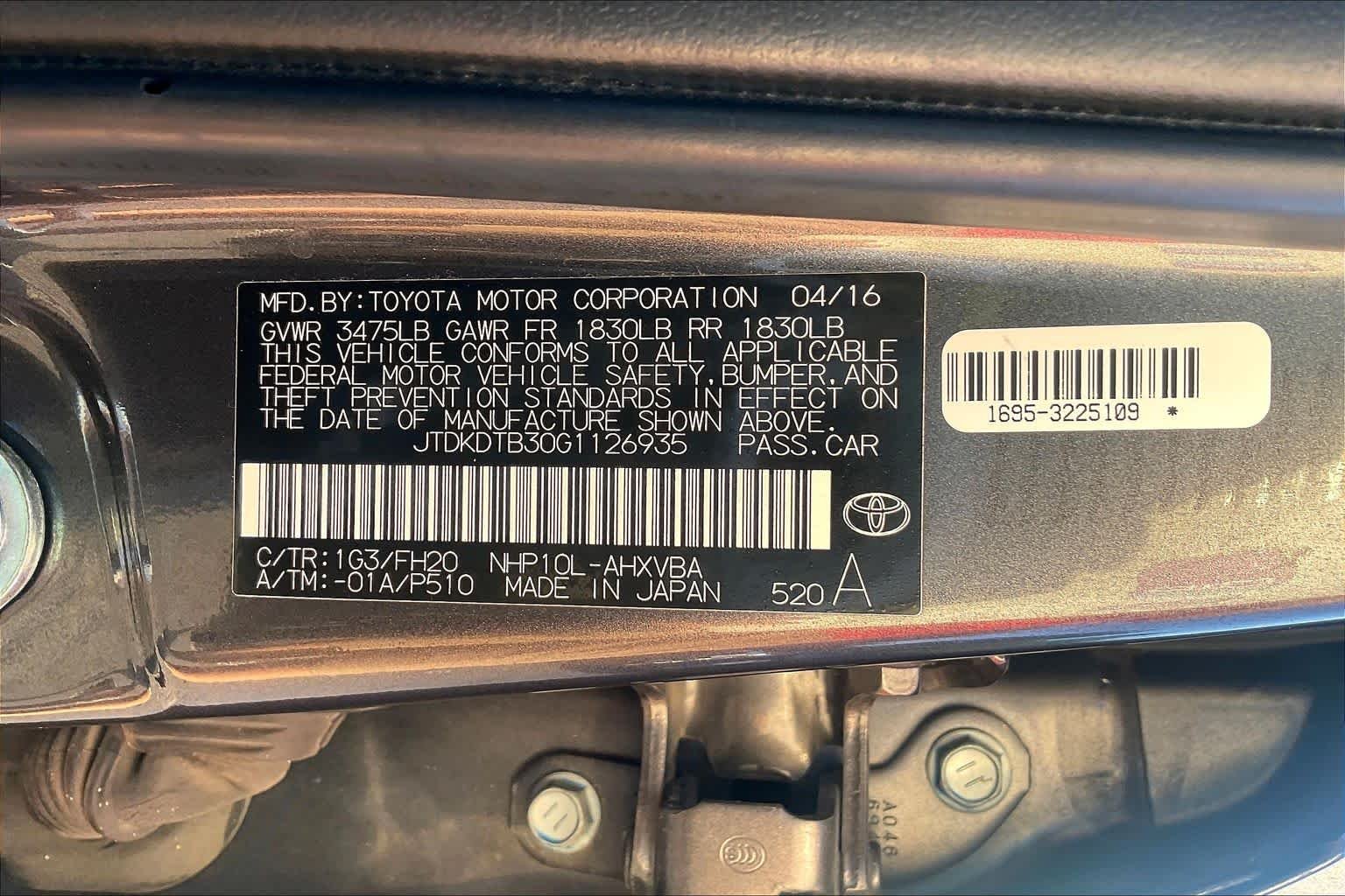 Used 2016 Magnetic Gray Metallic Toyota One image 31