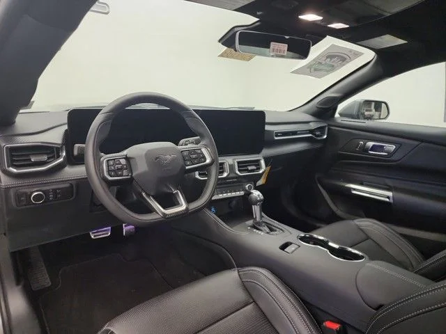 2025 Ford Mustang GT Premium Fastback - Photo 13