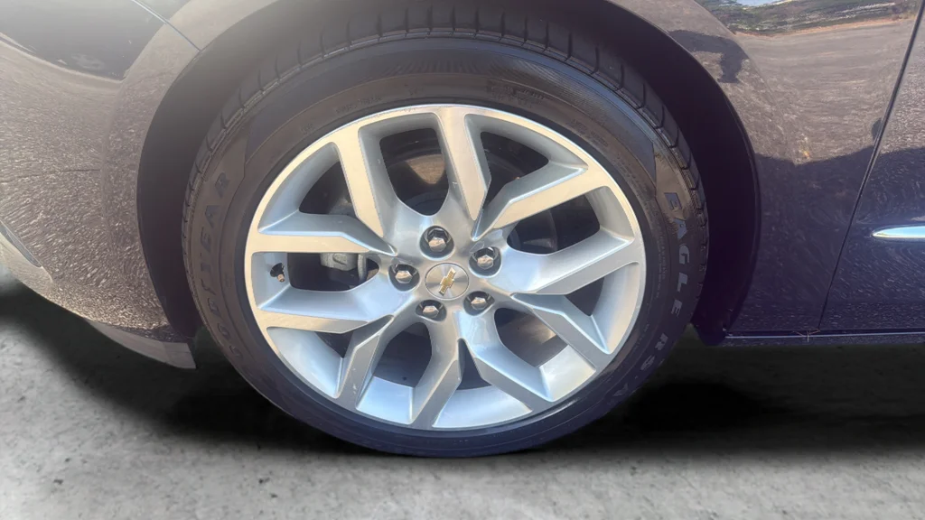 Used 2018 Blue Chevrolet Premier image 24