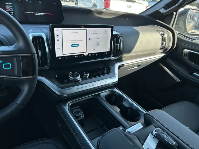 New 2026 Gray Ford Platinum image 18