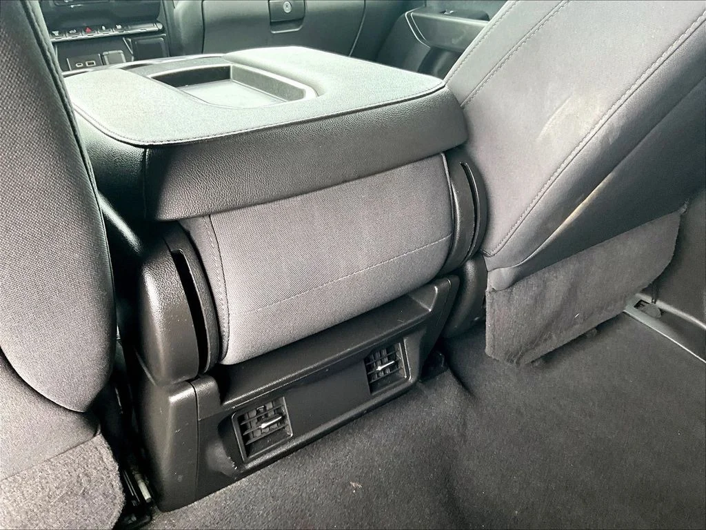Used 2021 Silver Chevrolet Custom image 31