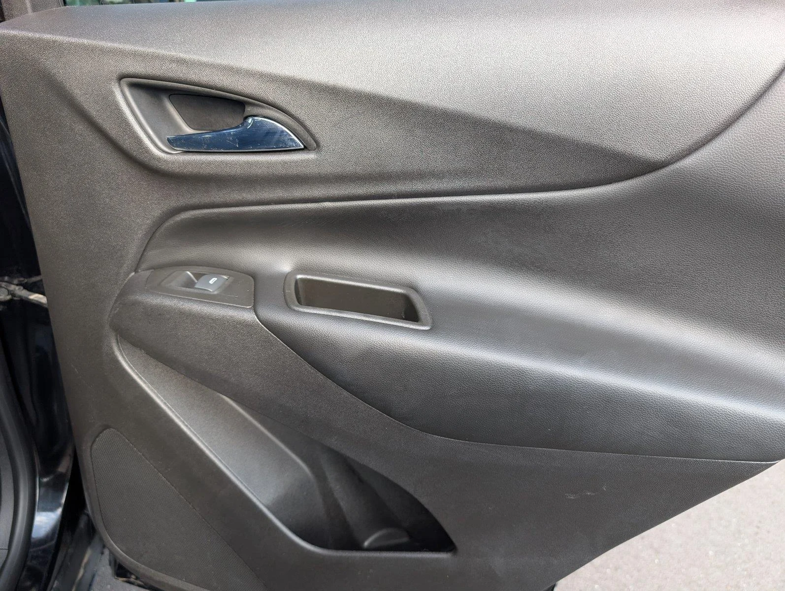 Used 2019 MOSAIC BLACK METALLIC Chevrolet LT image 36
