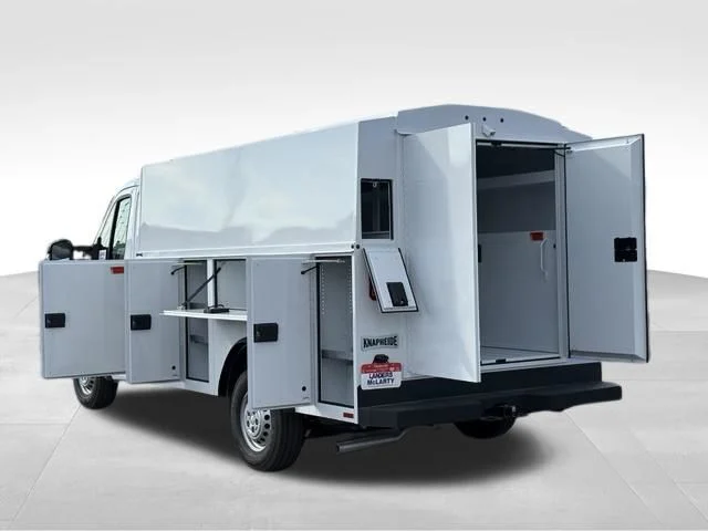 New 2026 Bright White Clear-Coat Exterior Paint RAM Low Roof image 13