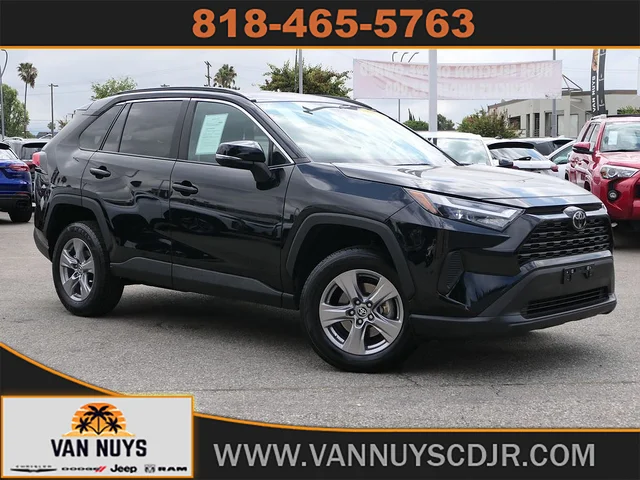 2024 Toyota RAV4 XLE