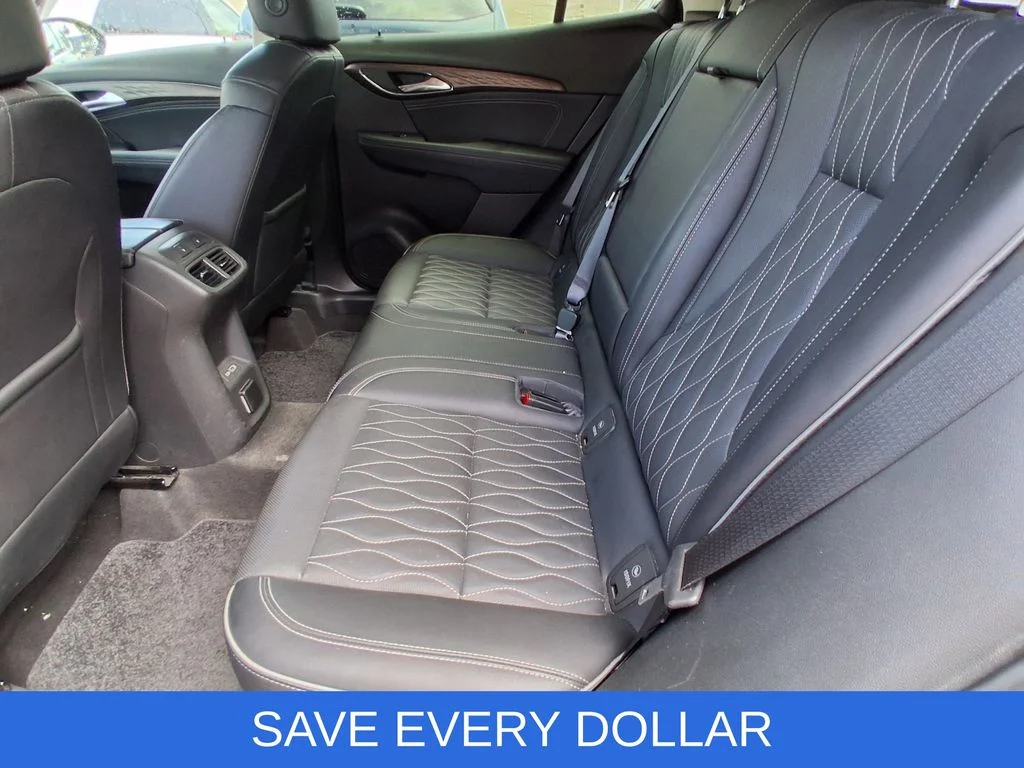 Used 2023 Black Buick Avenir image 16