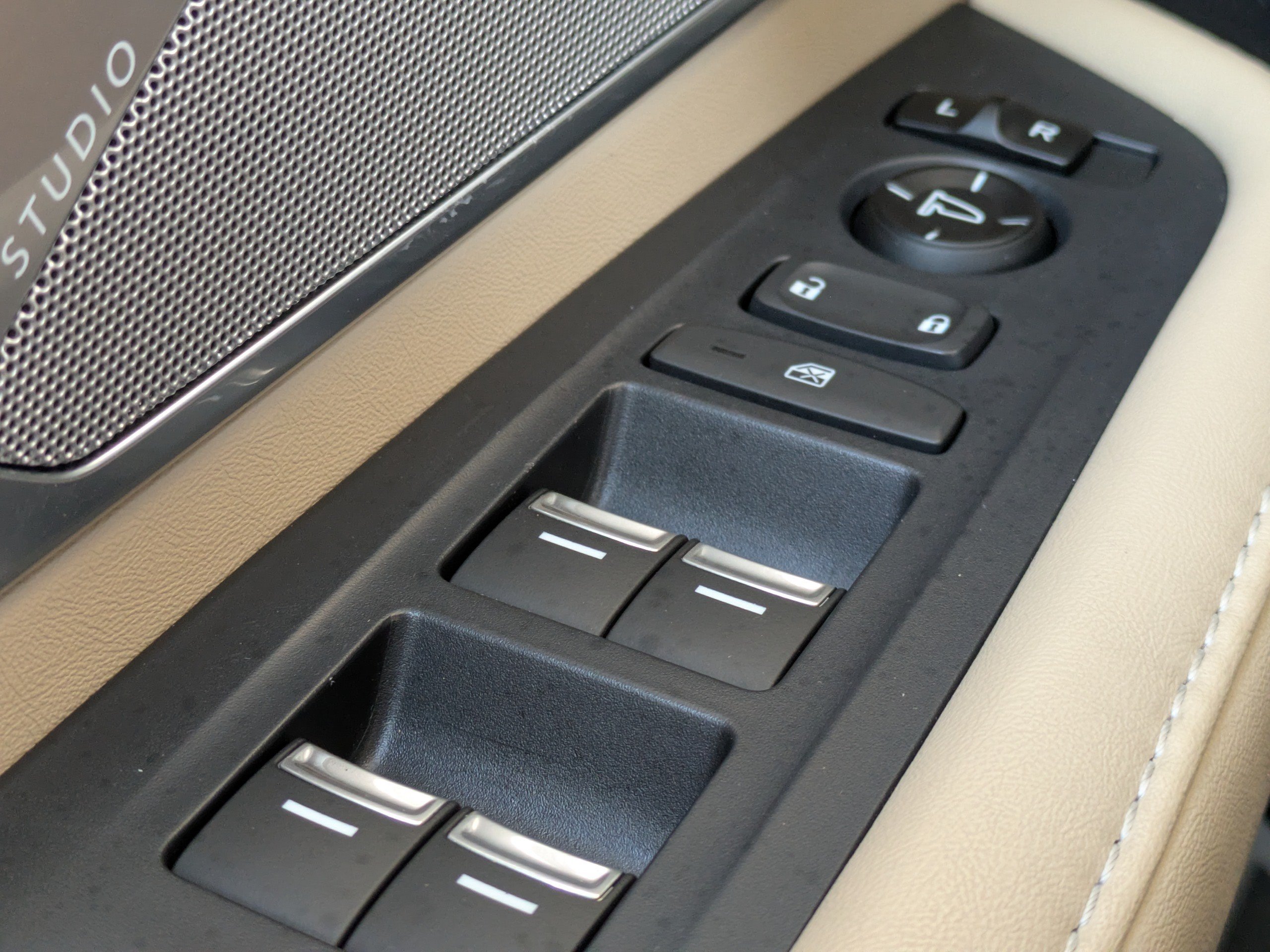 2021 Acura RDX Technology Package - Photo 23