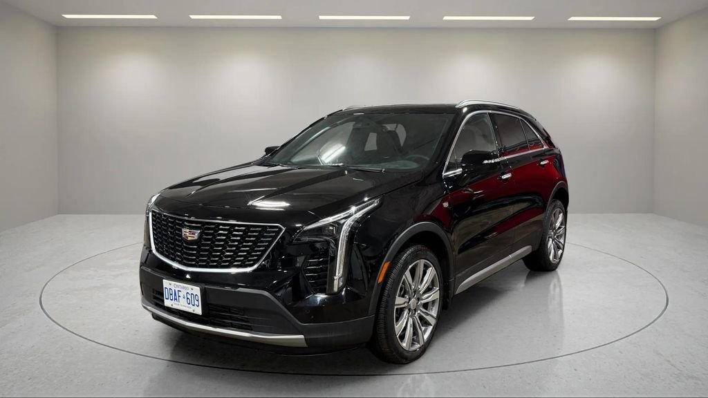2023 Cadillac XT4 Luxury