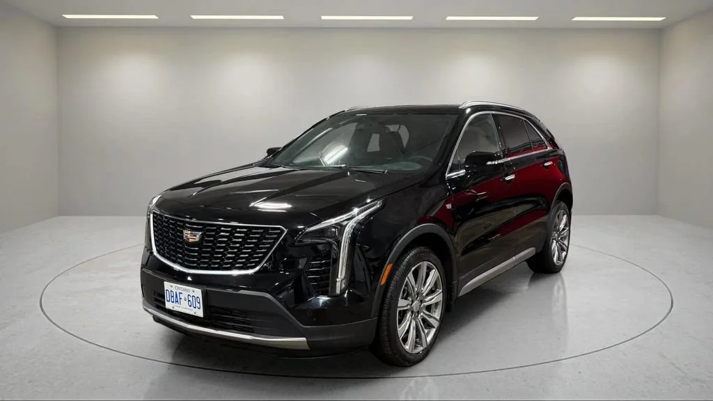 2023 Cadillac XT4 Premium Luxury AWD's photo