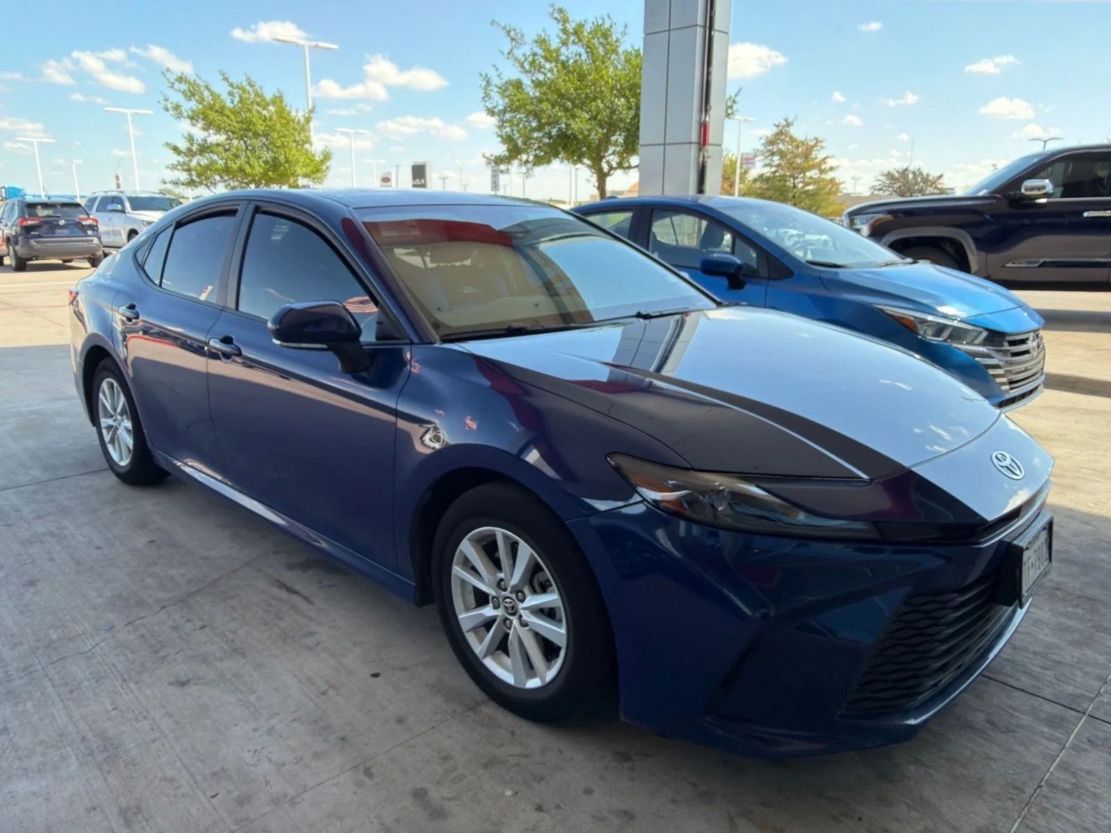 Used 2025 Blue Toyota LE image 25