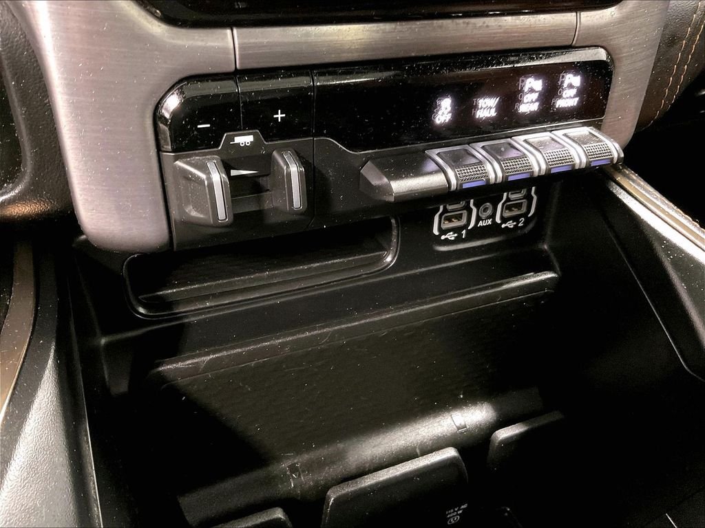 Used 2022 Black Ram Limited image 27