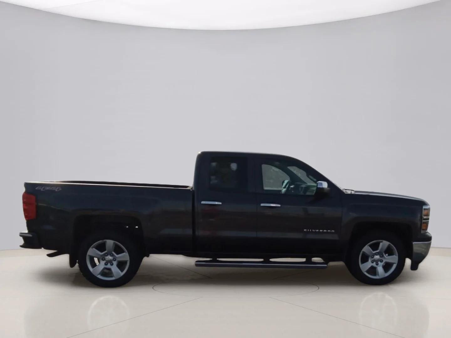 Used 2015 Black Chevrolet LT image 9