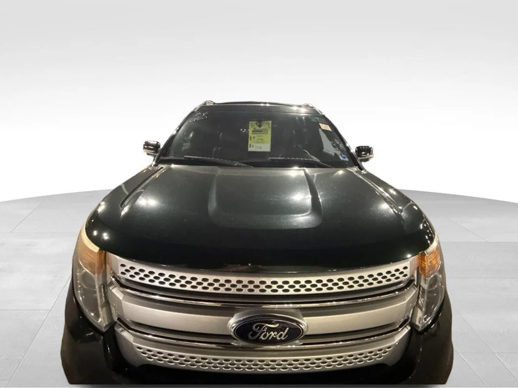 Used 2013 Green Ford XLT image 8