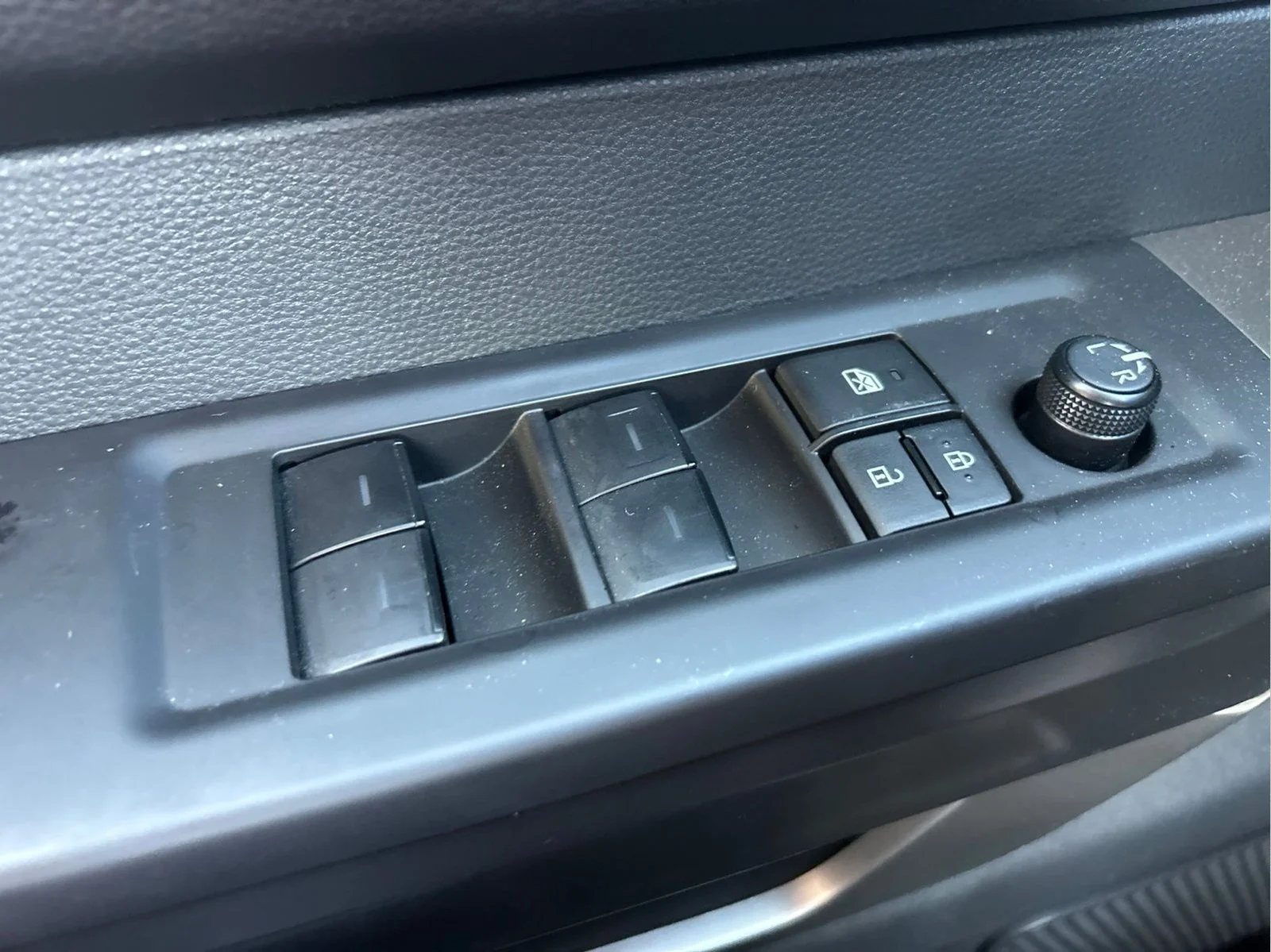 Used 2024 Ice Toyota SR5 image 24