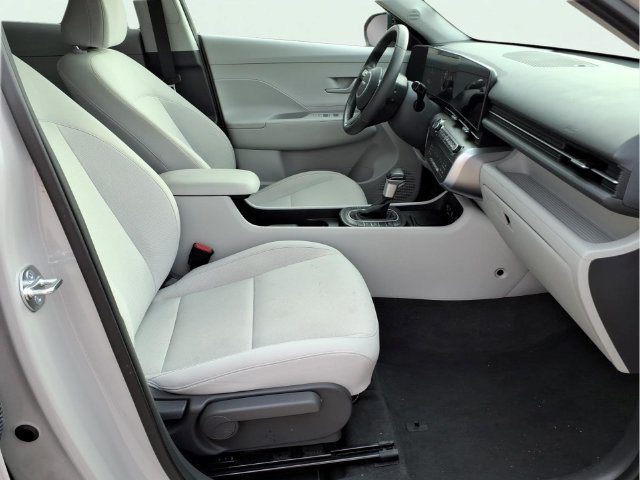 Used 2026  Hyundai SEL Sport image 21