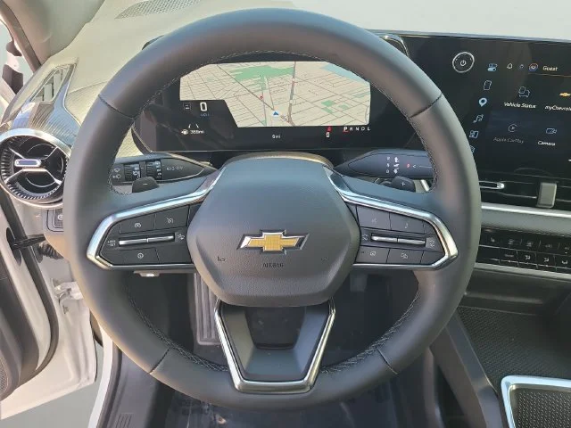 New 2027 Summit White Chevrolet LT image 25