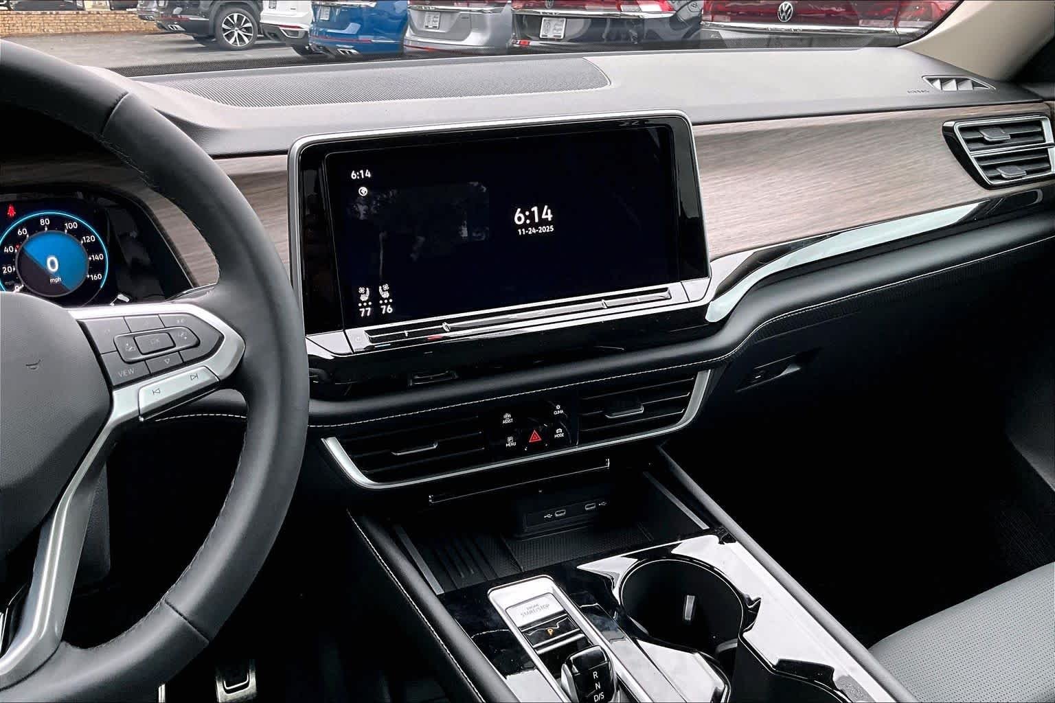 View vehicle photo 6