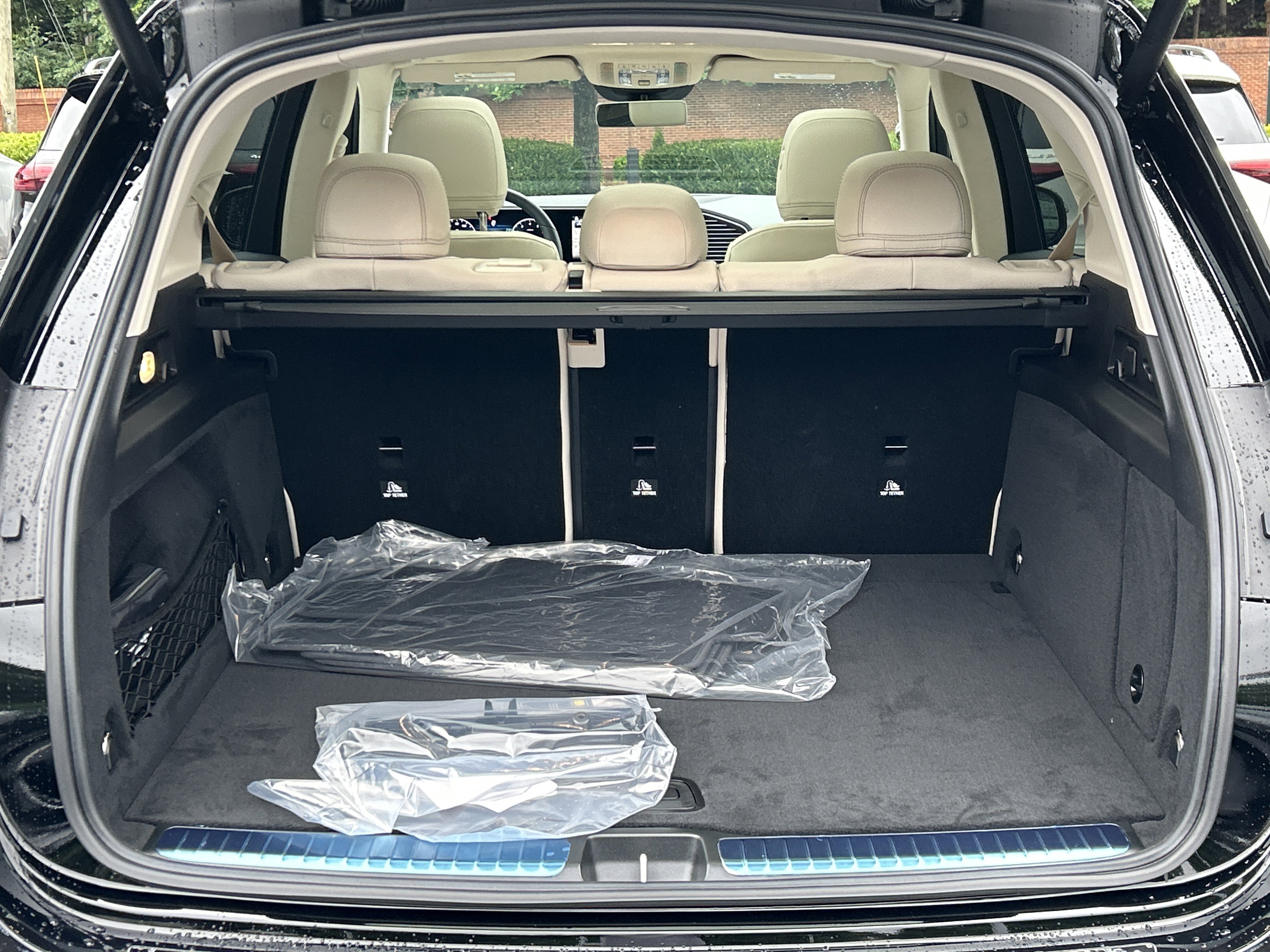 New 2026 Black Mercedes-Benz GLE 350 4MATIC® SUV image 9